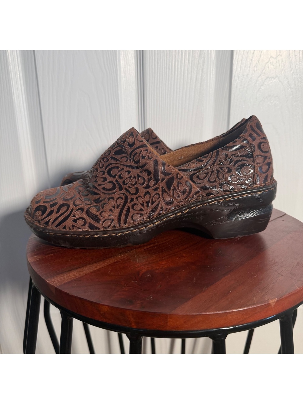 Embossed Floral Leather Clogs Brown & Black Slip On Nurse Office Shoes Fall Boho